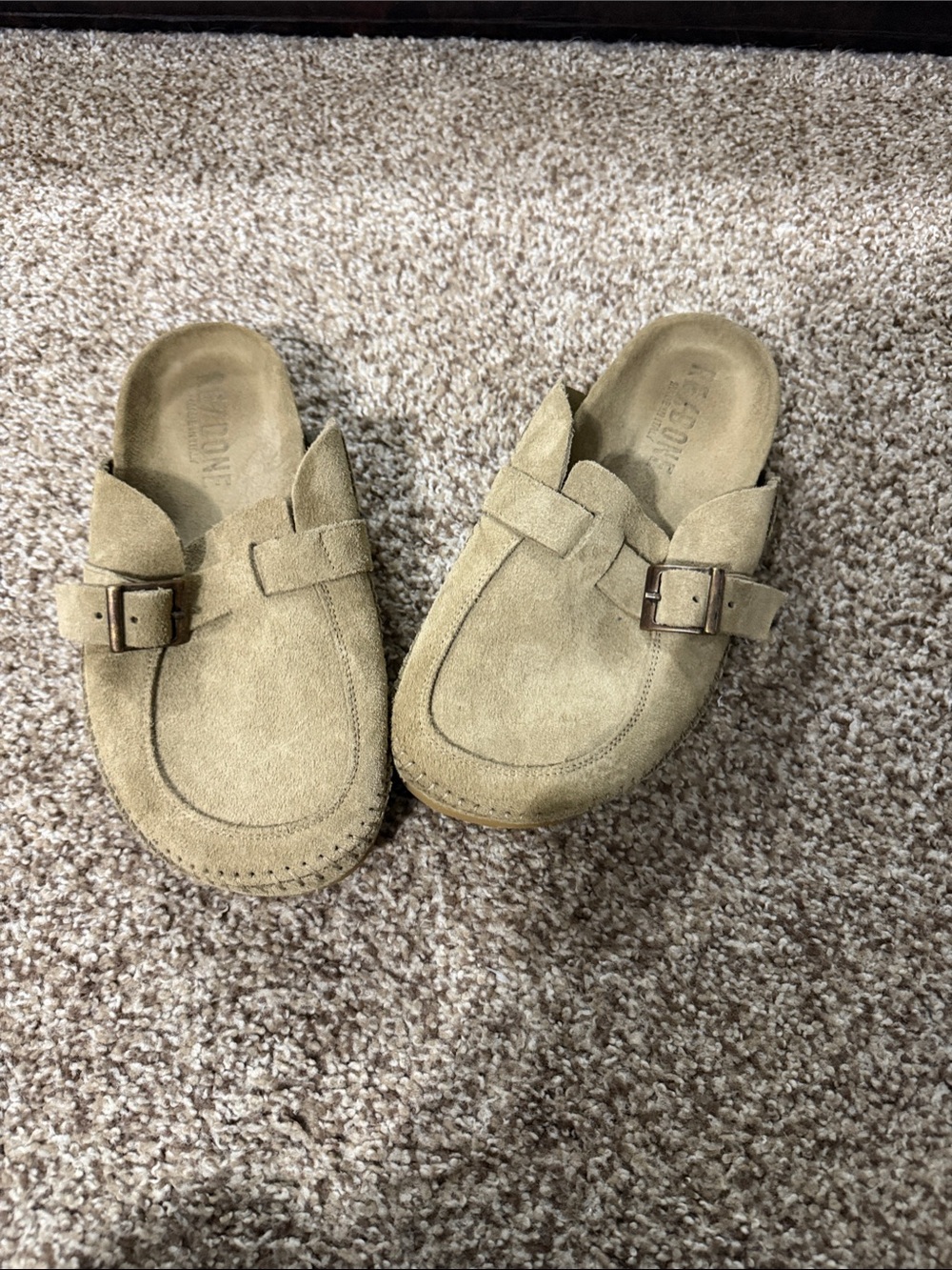 Womens re/done as seen on Kristen c Suede Slip-On Clogs with Buckle - Tan nwot